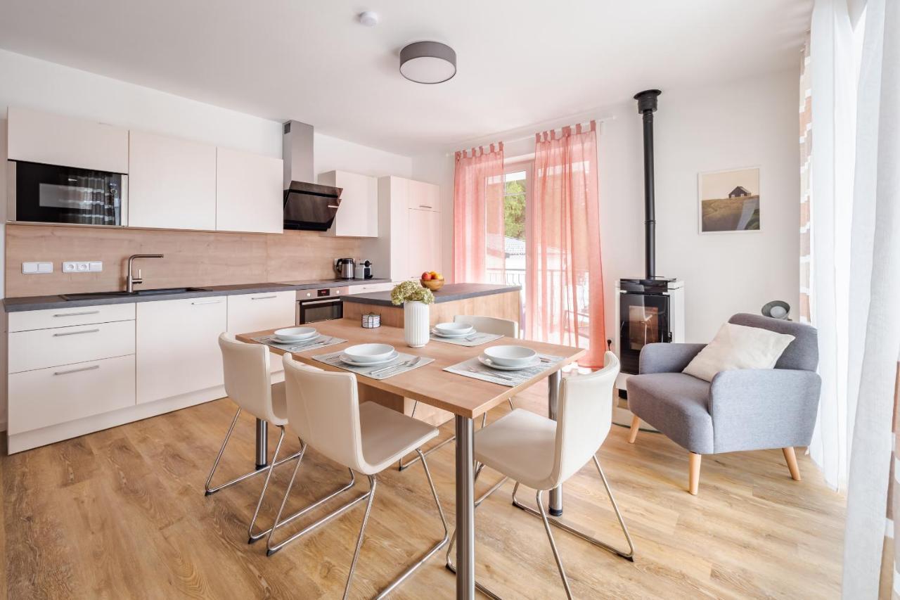 Deluxe Apartment Lipno - Lake Side Village, Frymburk Nad Vltavou מראה חיצוני תמונה
