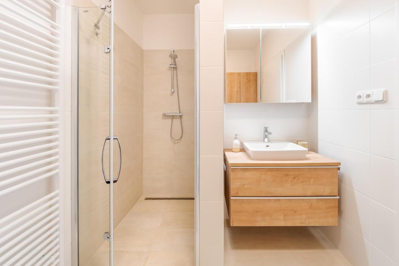 Deluxe Apartment Lipno - Lake Side Village, Frymburk Nad Vltavou מראה חיצוני תמונה